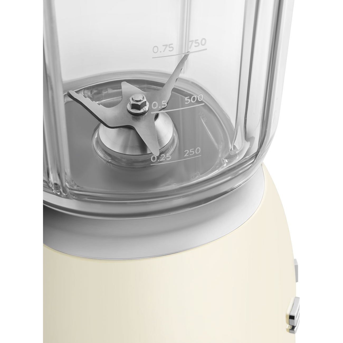 Cream jug blender by Smeg - BLF03CRUK_4