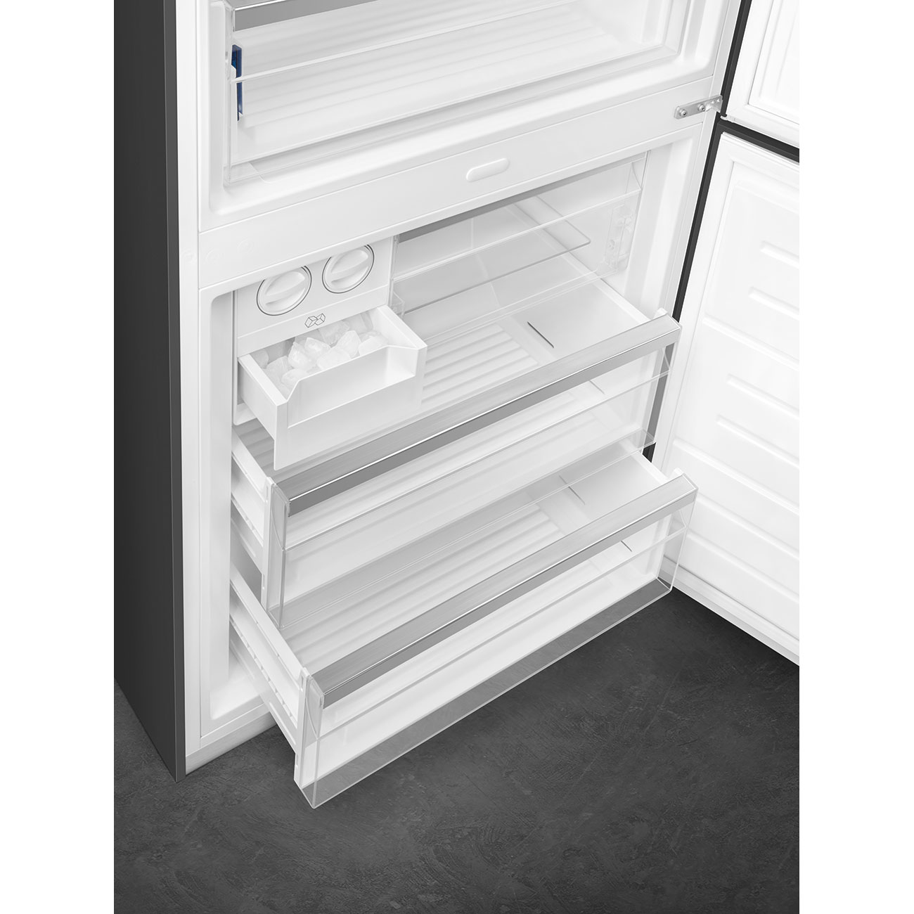 Bottom Mount Free standing refrigerator - Smeg_9