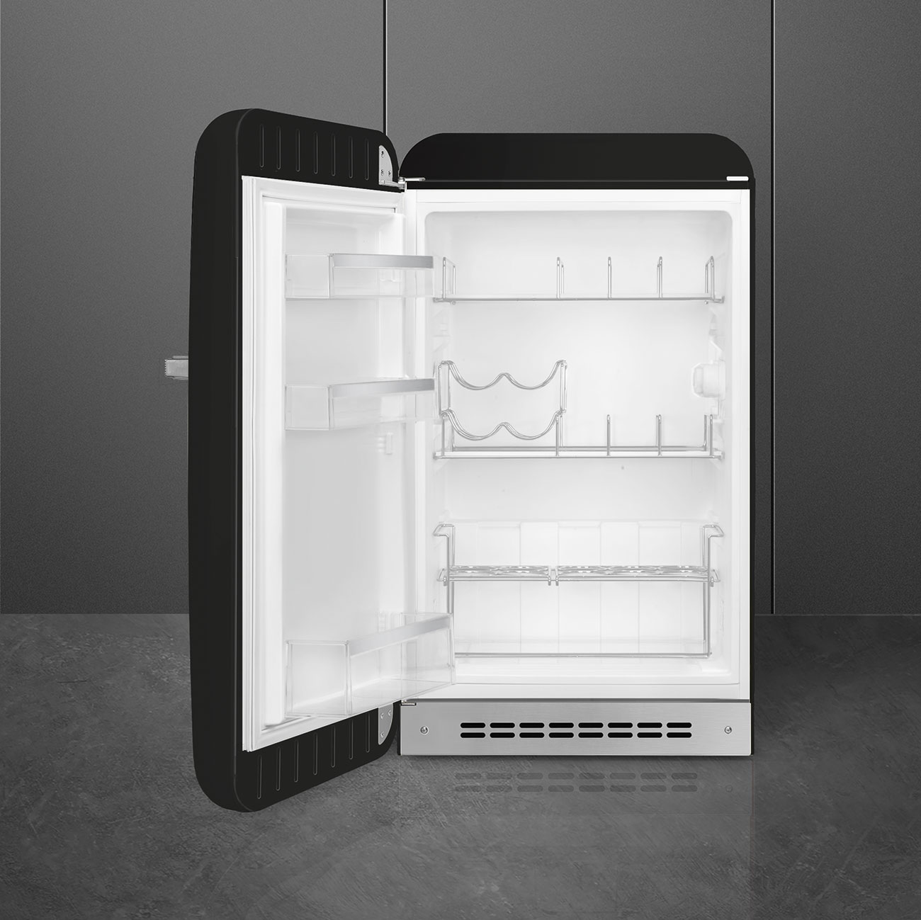 Black refrigerator - Smeg_2