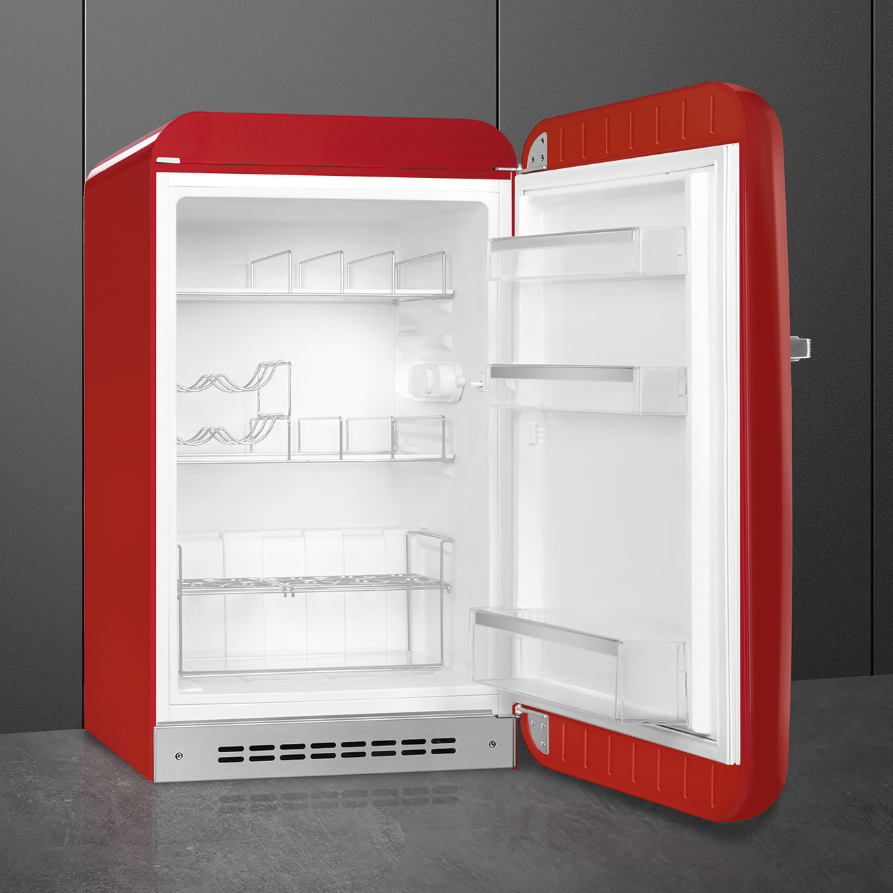 Red refrigerator - Smeg_5