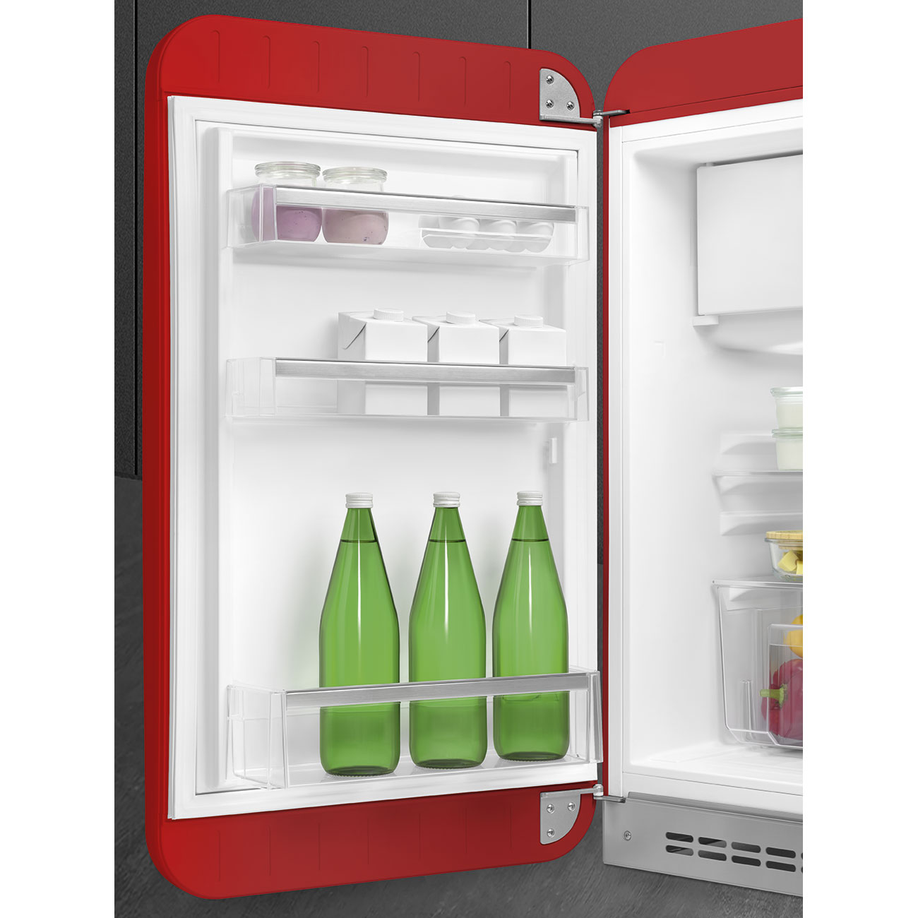 Red refrigerator - Smeg_8