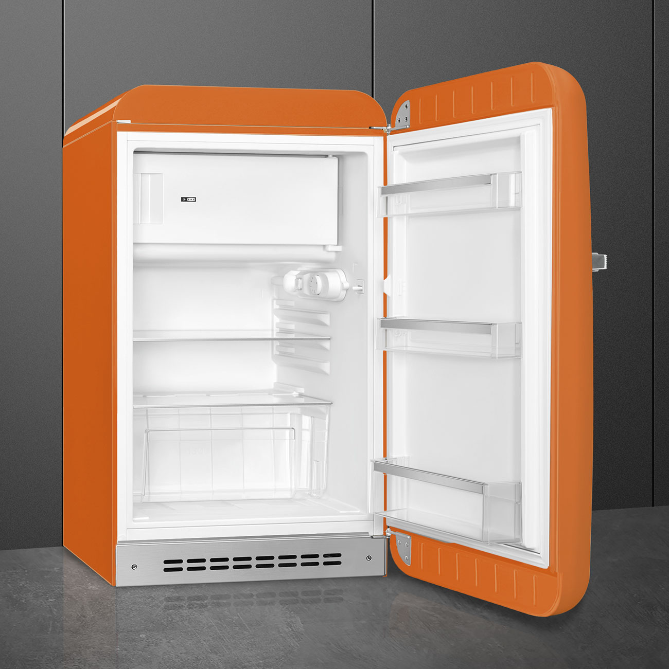Orange refrigerator - Smeg_5