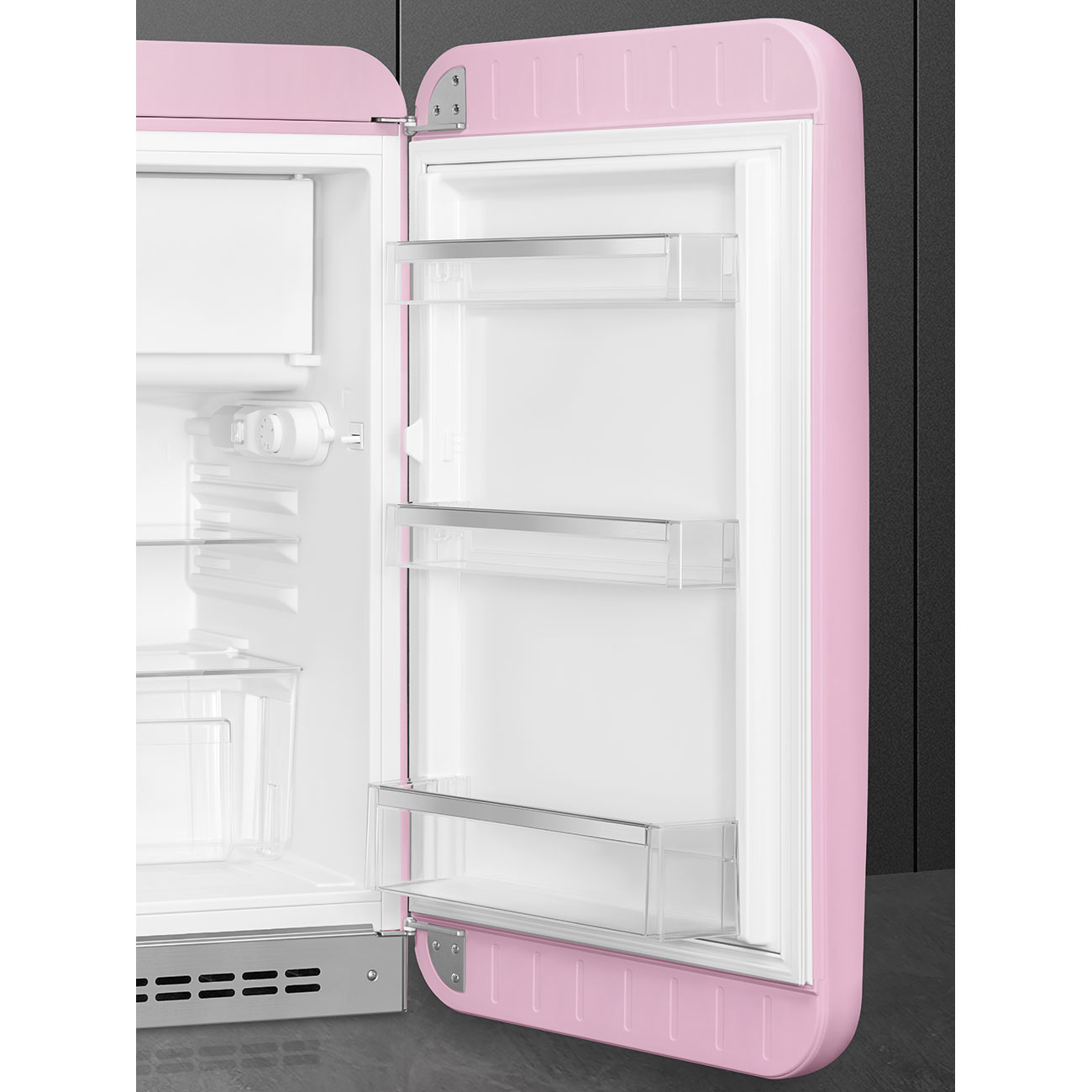 Pink refrigerator - Smeg_7