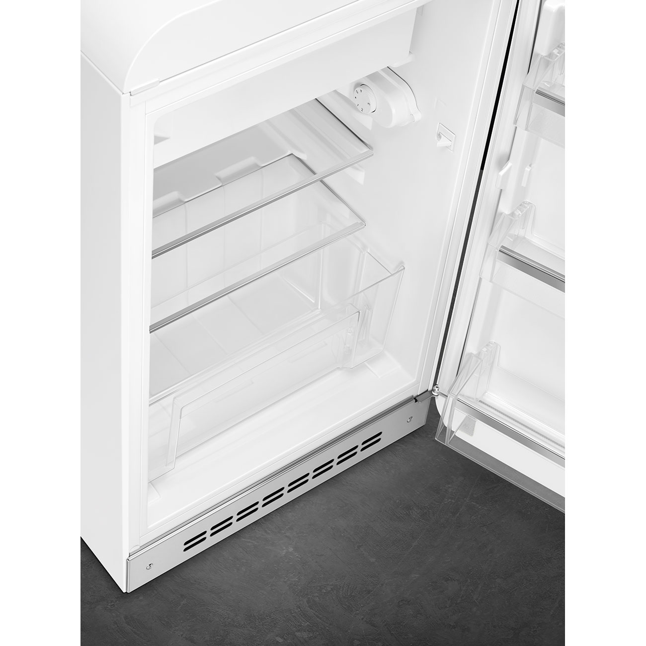 White refrigerator - Smeg_8