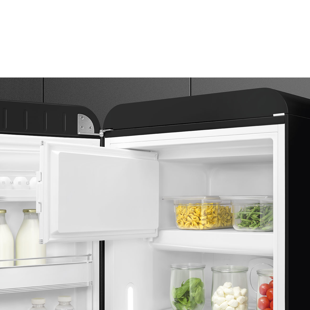 Schwarz Retro-Kühlschränke von Smeg_6