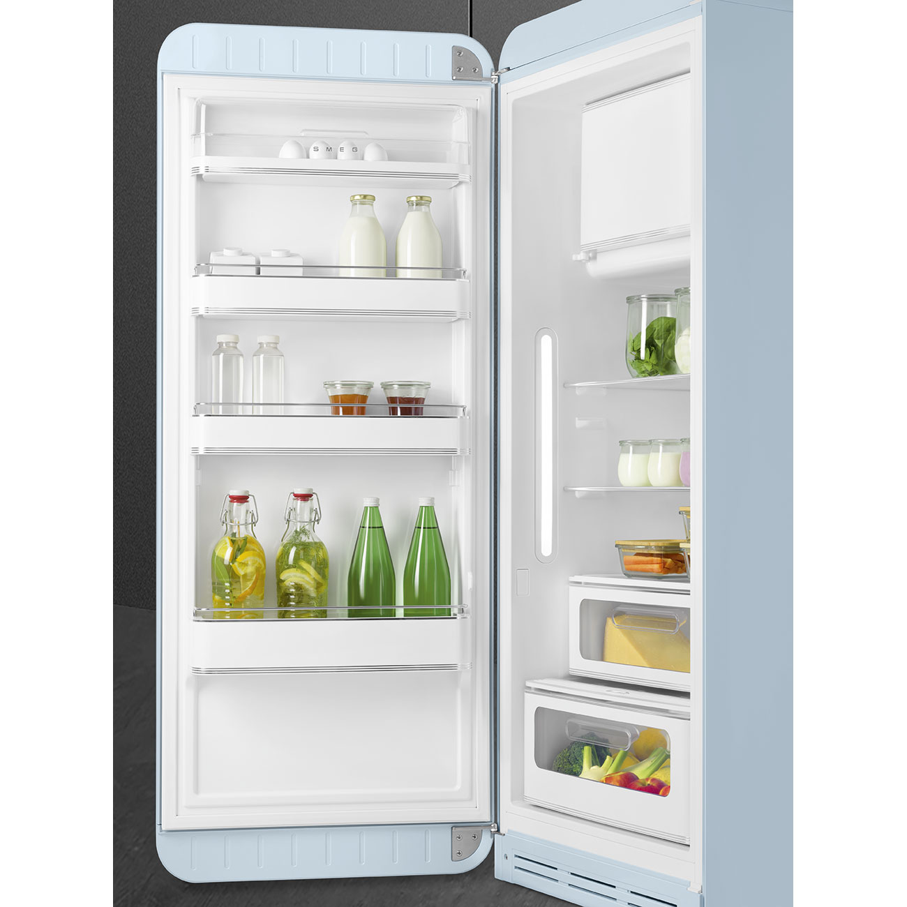 Pastel blue refrigerator - Smeg_9