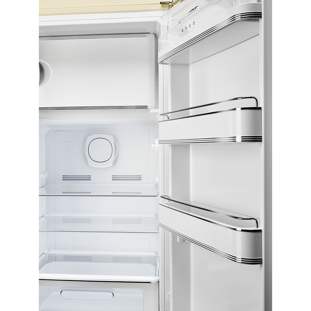 Creme Retro-Kühlschränke von Smeg_3