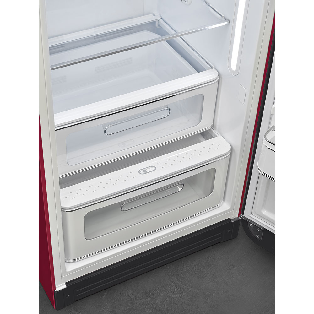 Ruby Red refrigerator - Smeg_8