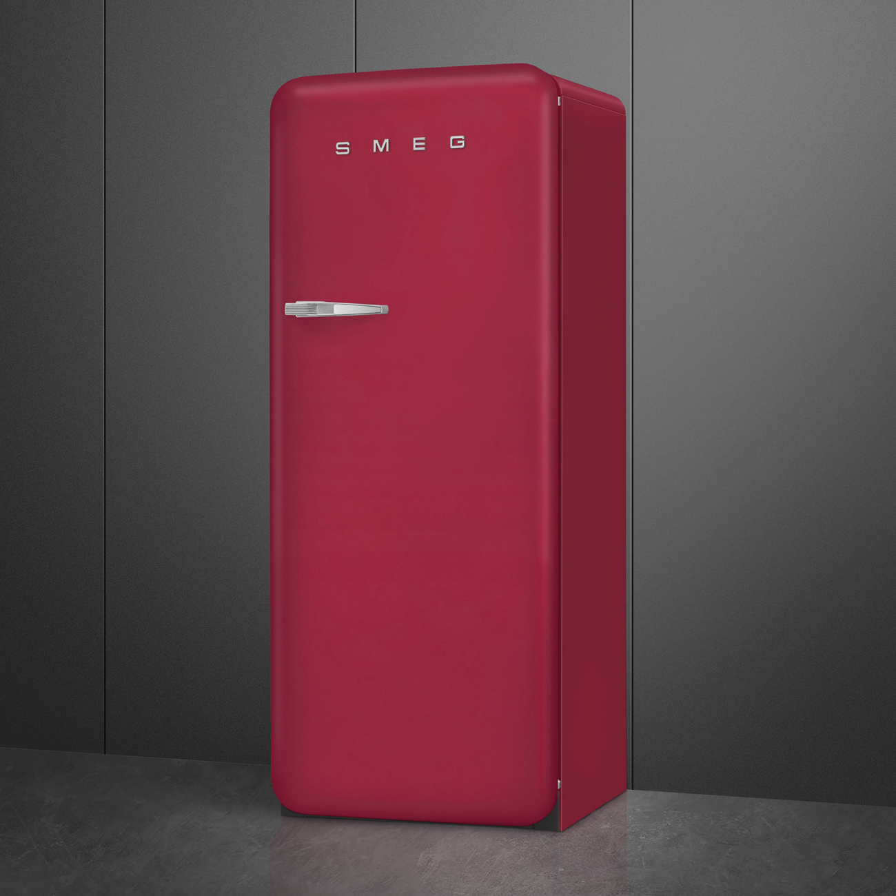 Ruby Red refrigerator - Smeg_3