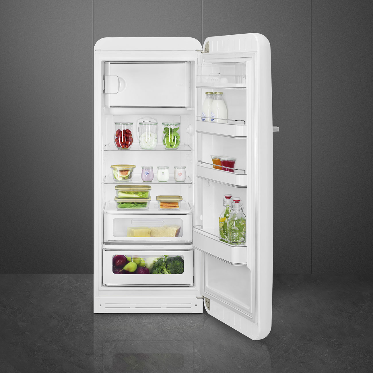 White refrigerator - Smeg_7