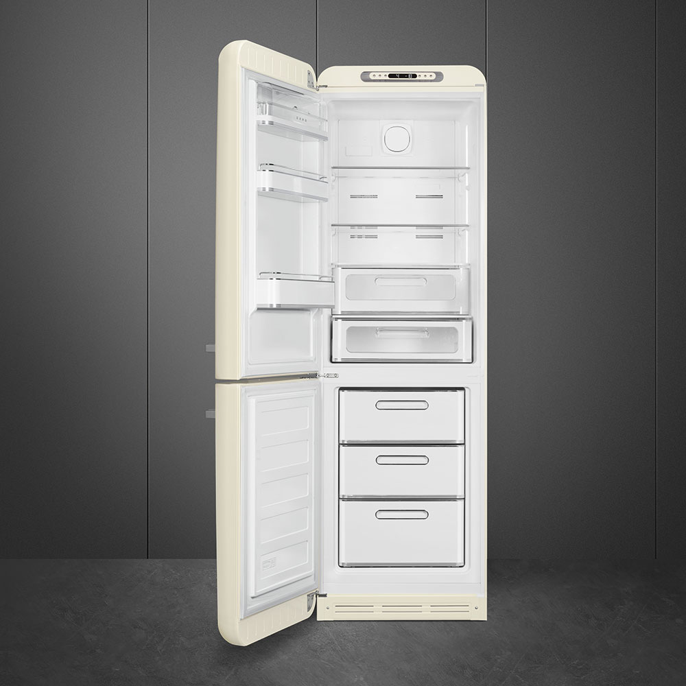 Creme Retro-Kühlschränke von Smeg_6