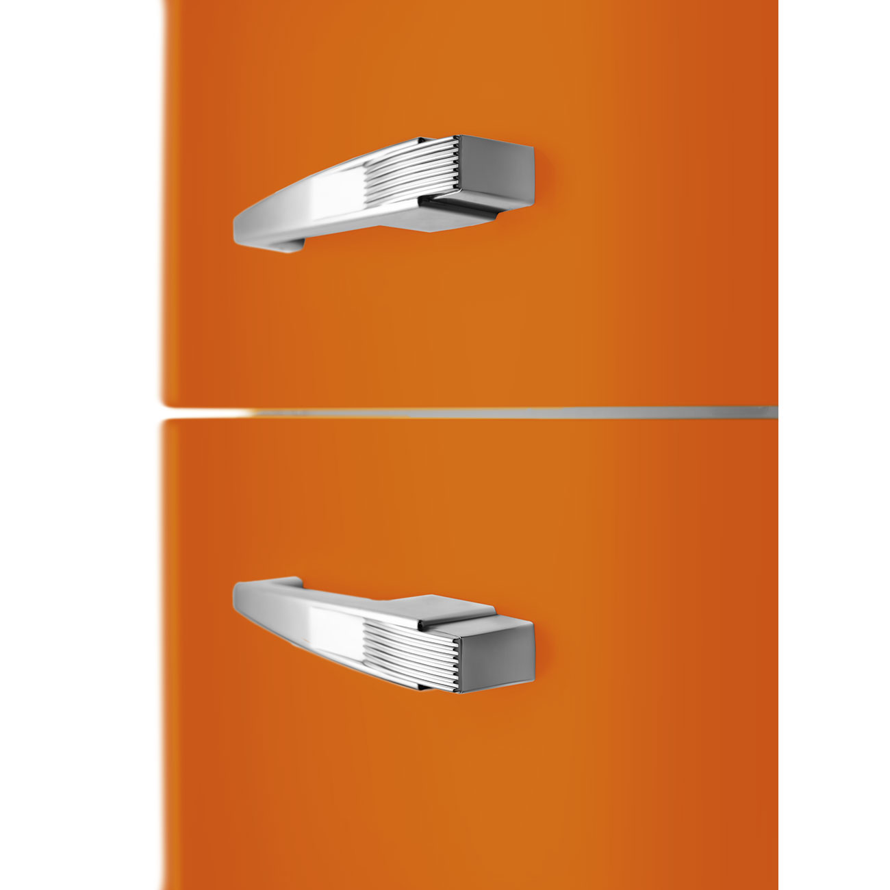 Orange Retro-Kühlschränke von Smeg_5