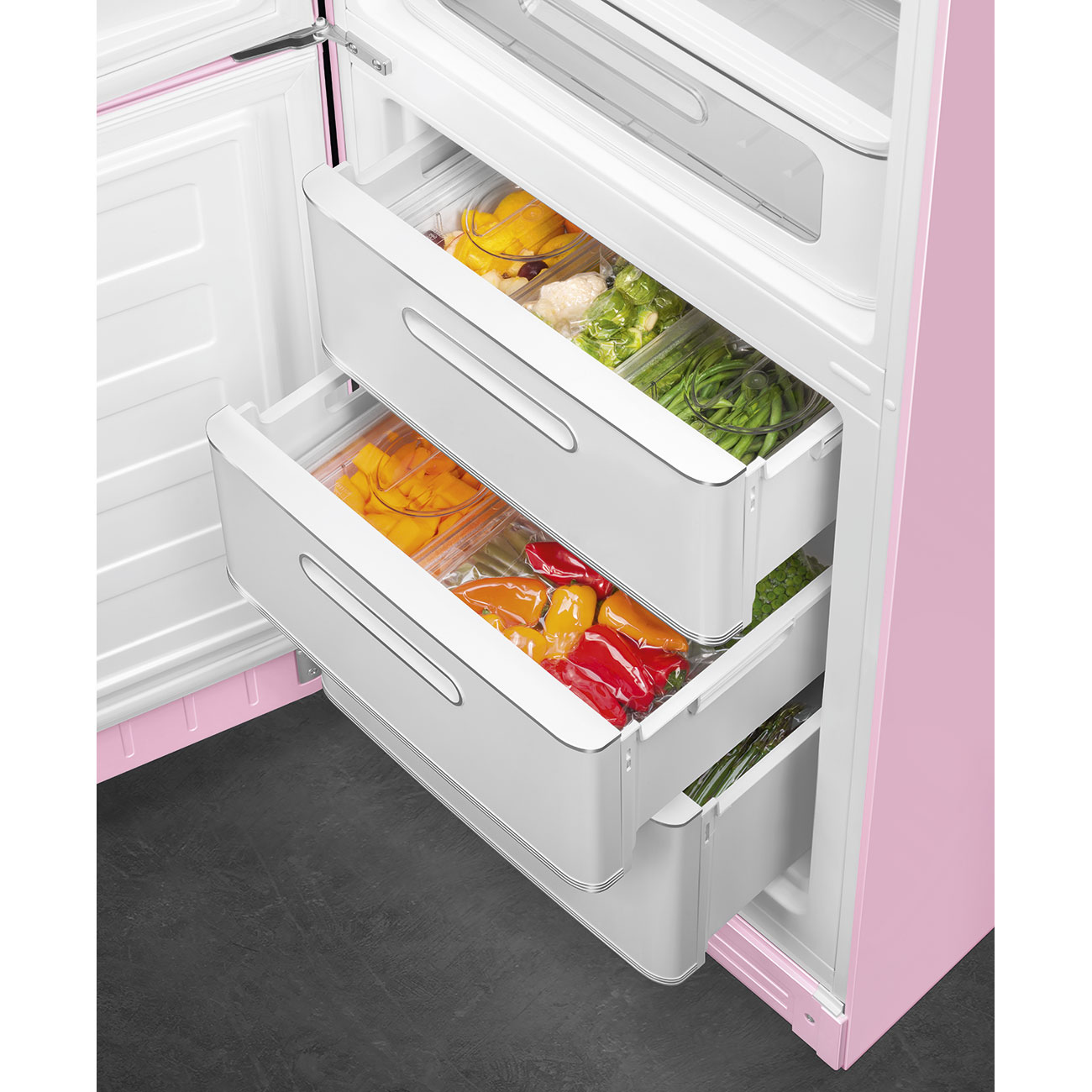 Cadillac Pink Retro-Kühlschränke von Smeg_10