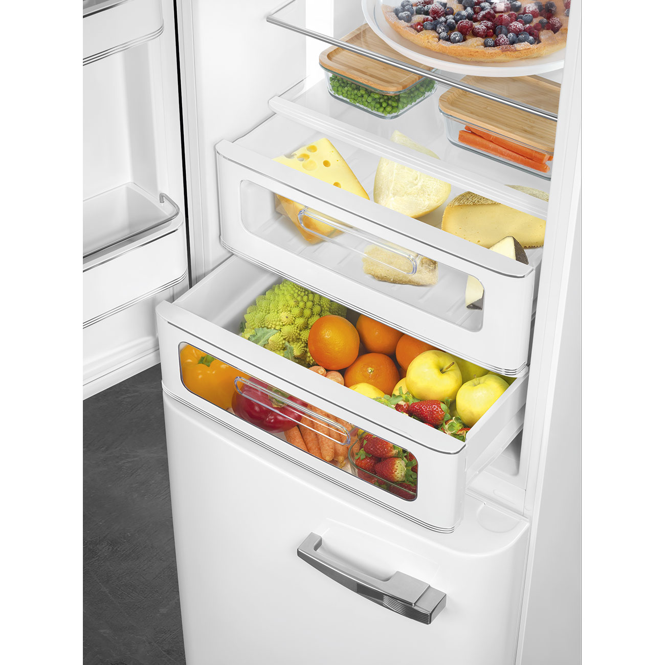 White refrigerator - Smeg_8