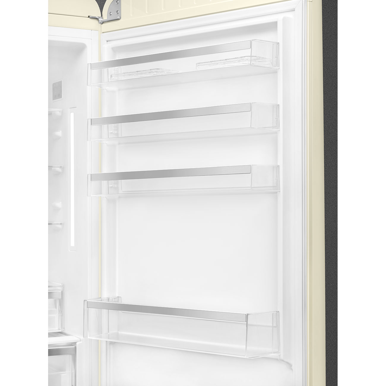 Creme Retro-Kühlschränke von Smeg_8