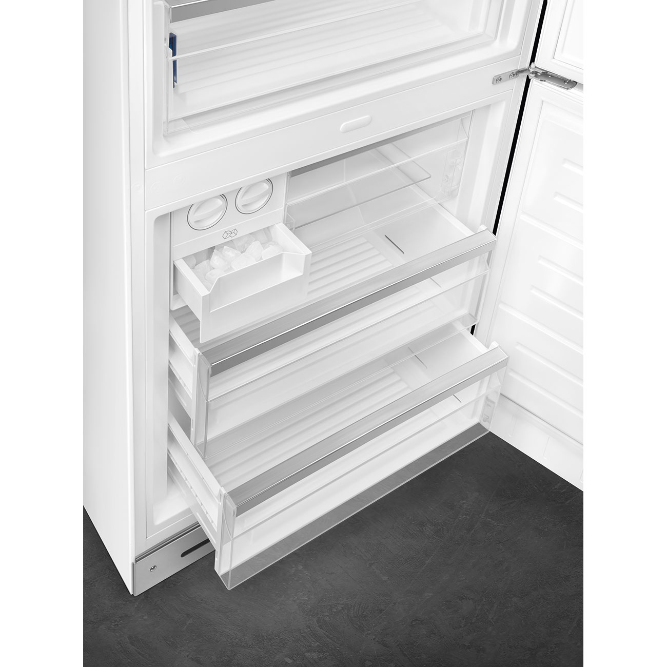 Weiß Retro-Kühlschränke von Smeg_10