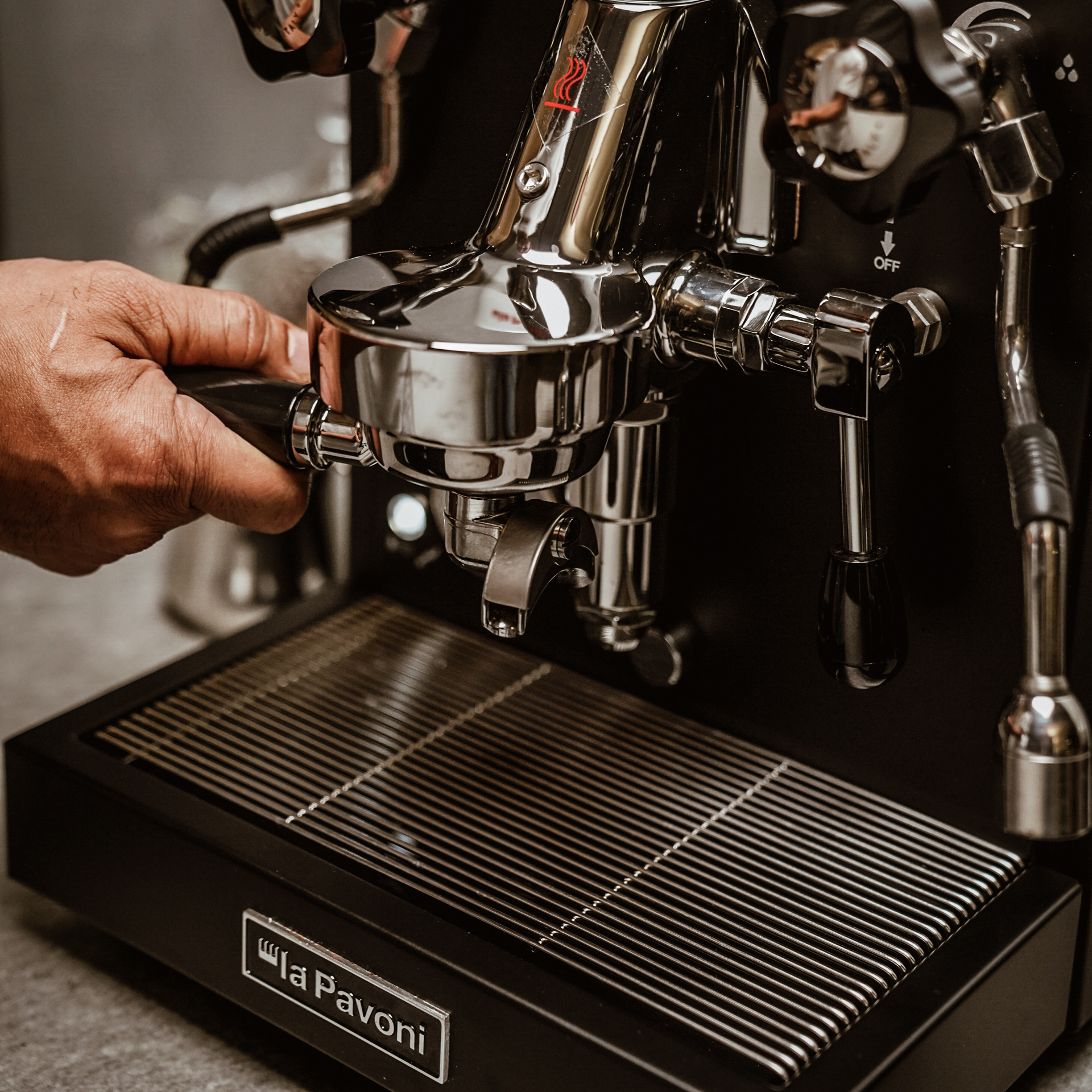 La Pavoni | Semiprofessionell kaffemaskin Mattsvart - LPSCCB01EU_8