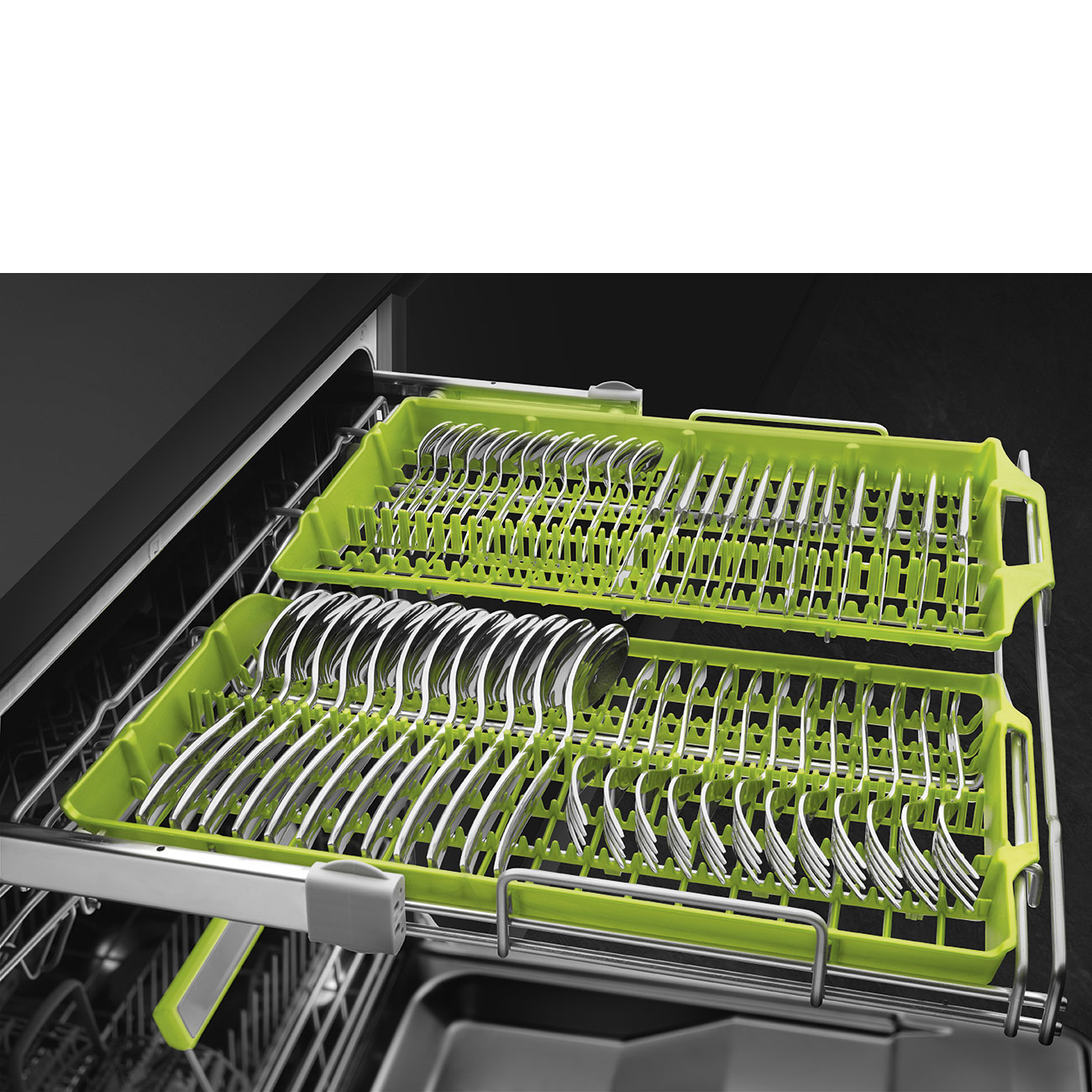 Partially-integrated built-in dishwasher 60 cm Smeg_8