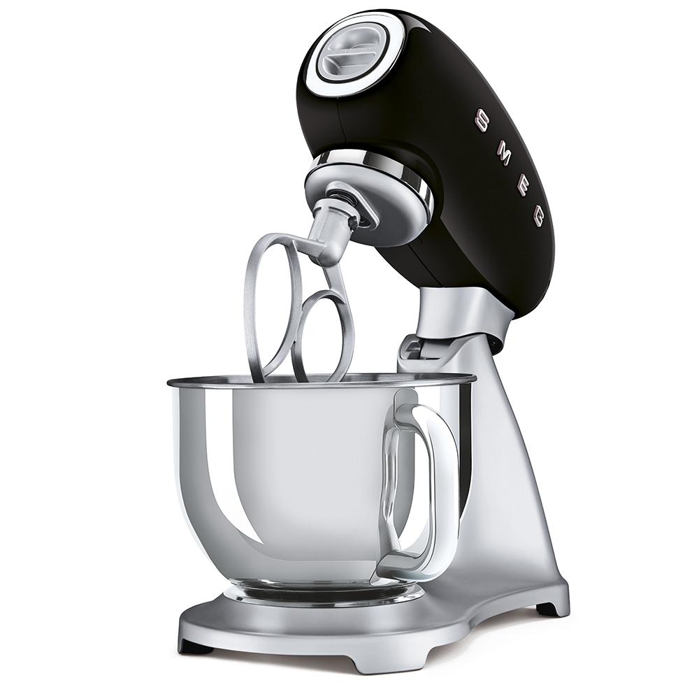 Black Stand Mixer with 4.8l stainless steel bowl - SMF02BLUK_2